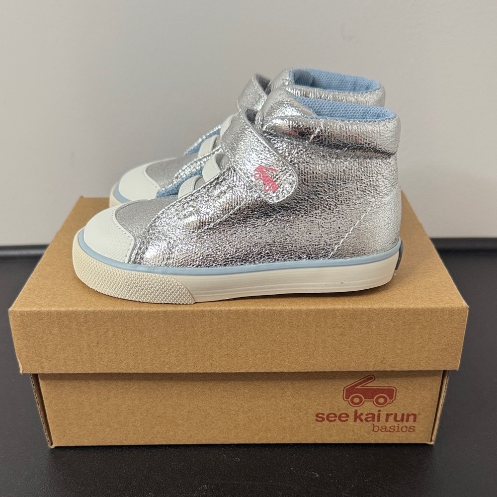 See Kai Run Drew Silver Toddler Sneakers Girls Size 6 New NIB